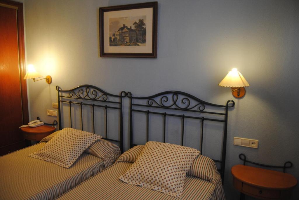 Cristina-Enea Hotel Valdeganga Szoba fotó