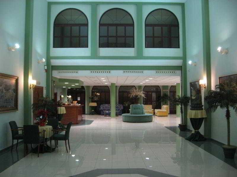 Cristina-Enea Hotel Valdeganga Kültér fotó